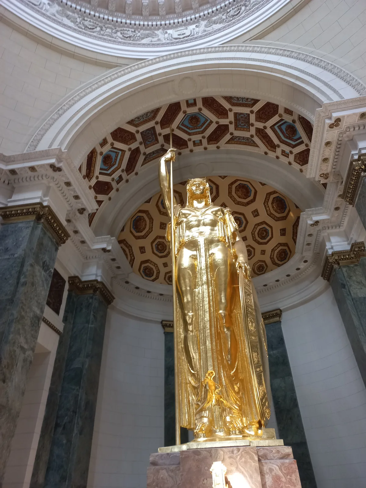 Estatua.jpg